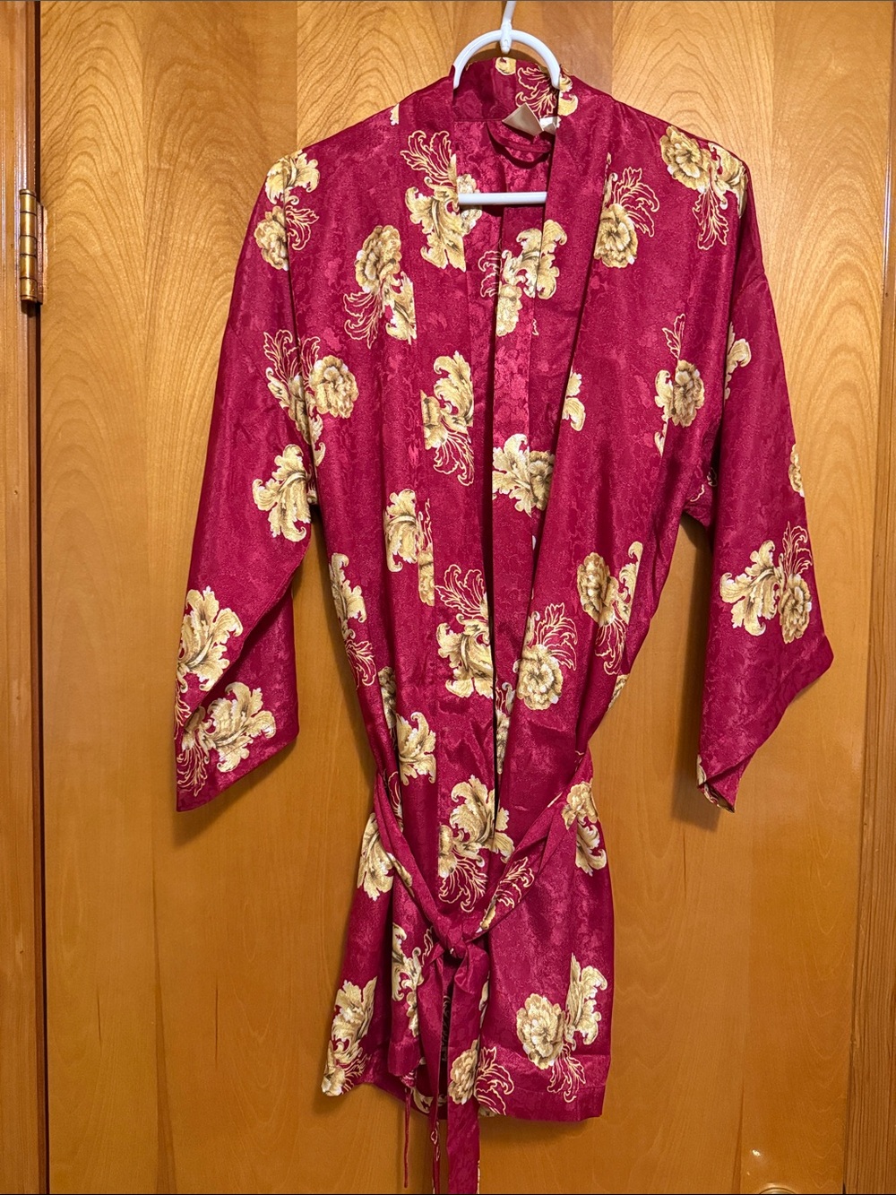 Victoria Secret Chemises and Robe - Picture 3 of 6